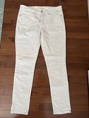Women’s White Skinny Jeans